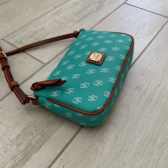 Dooney and Bourke turquoise cross body handbag - Picture 2 of 5